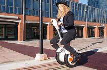 Отличные прелести Airwheel A3 усаживания Электрический самокат питания